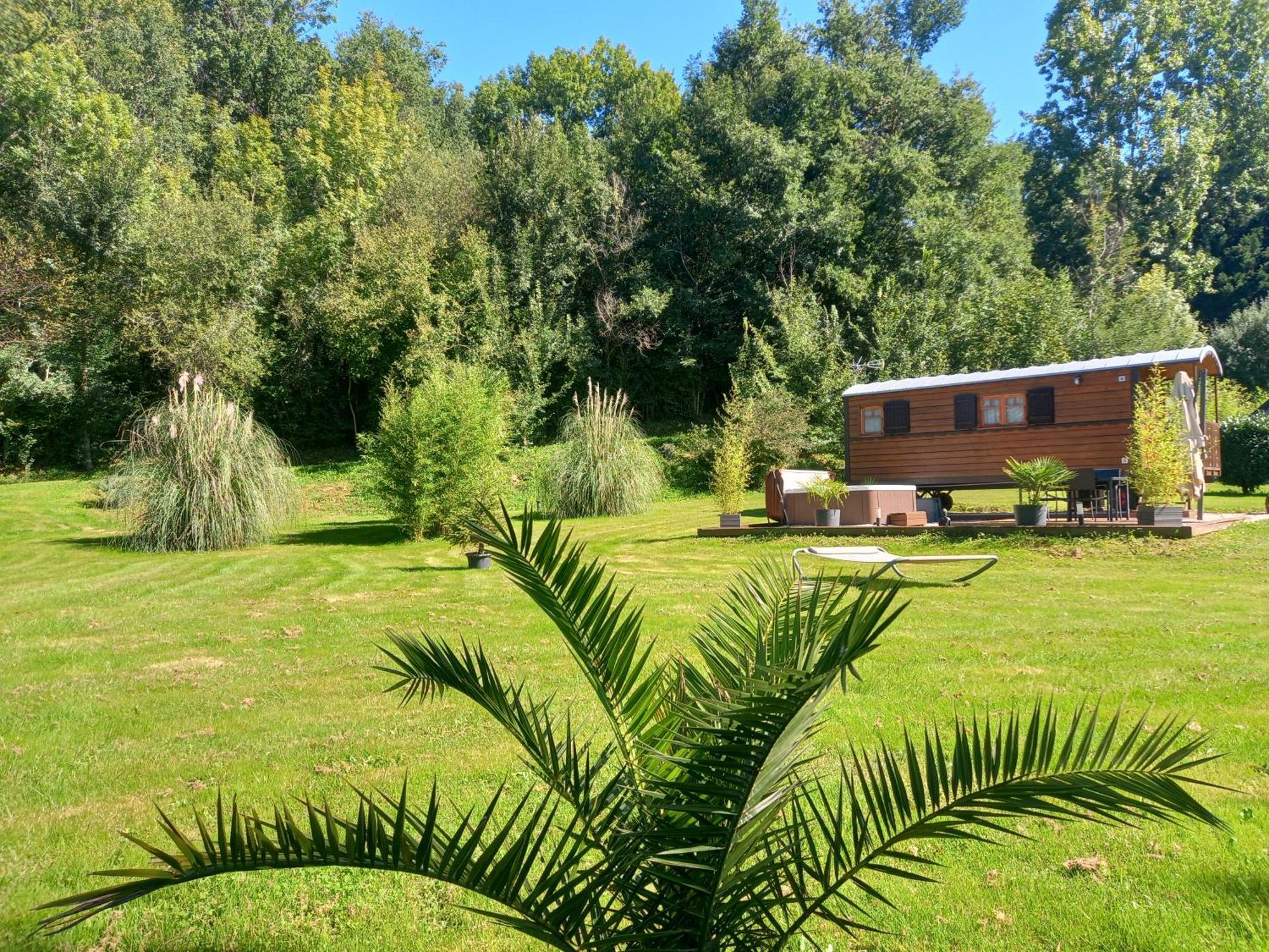 L'Oasis Des Pyrenees Villa Campuzan Exterior photo